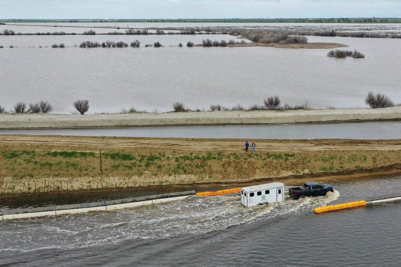 California's Lake Tulare Refills, Flooding And Disaster Ensue Climate